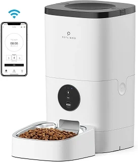 Smart pet feeder